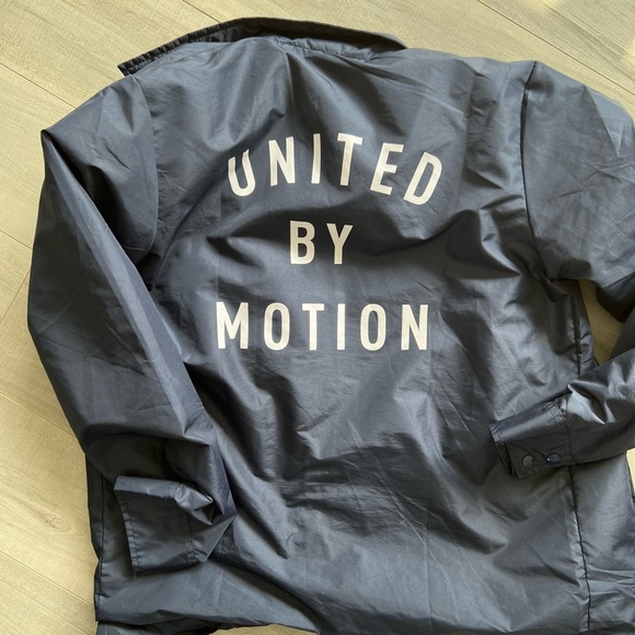 Strike Movement Jacket - Picture 2 of 3